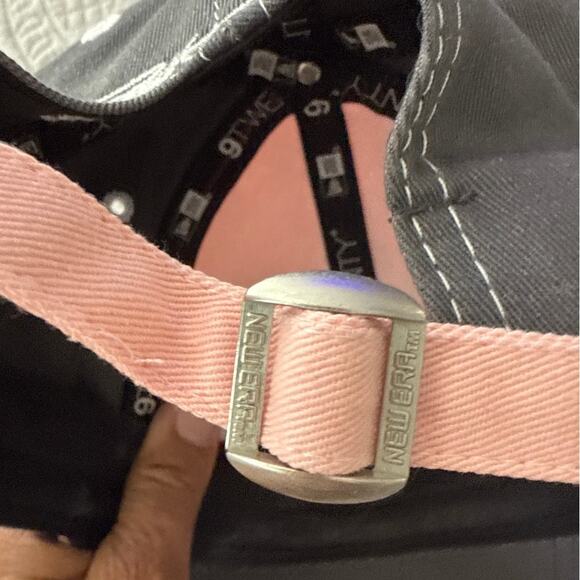 Nascar Jeff Gordan 4 Time Champ Womens New Era Adjustable Hat Pink Gray Cap - Picture 8 of 8